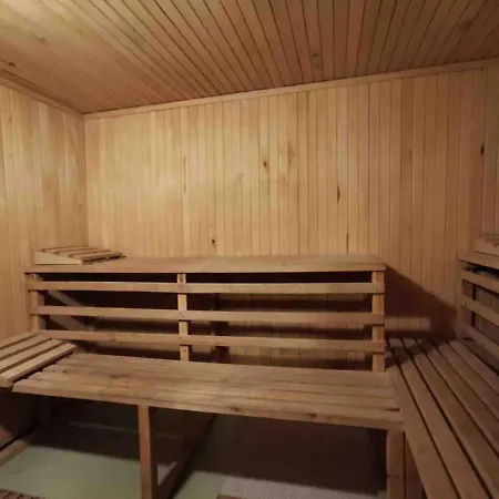 Dom Letniskowy Amalka, Sauna, Basen, Balia Nyaraló